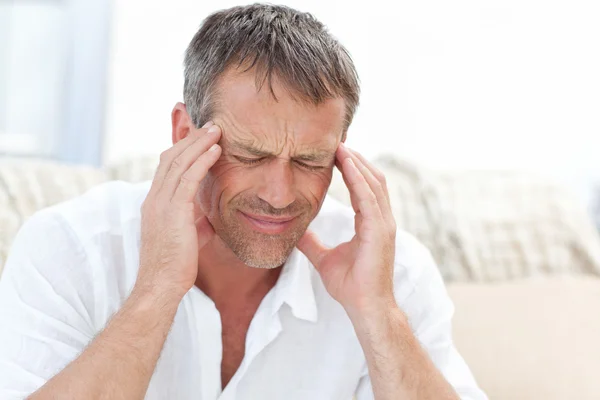 The advantages of chiropractic care for headache and migraine sufferers