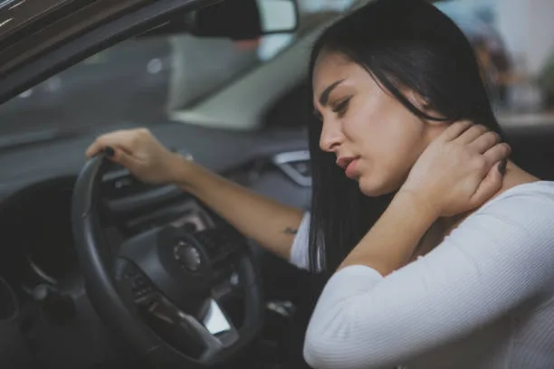What Are the Symptoms of Whiplash?